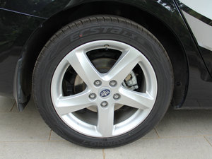 2014款1.8T 自动尊贵型 轮圈