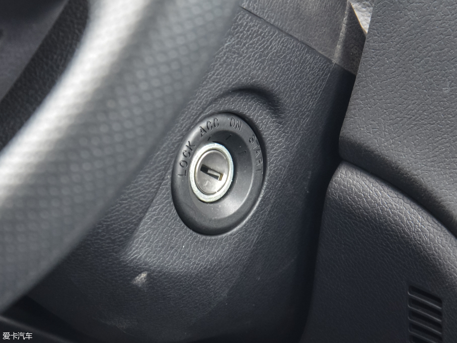 2016��vB50 1.6L �Ԅ�(d��ng)���m��