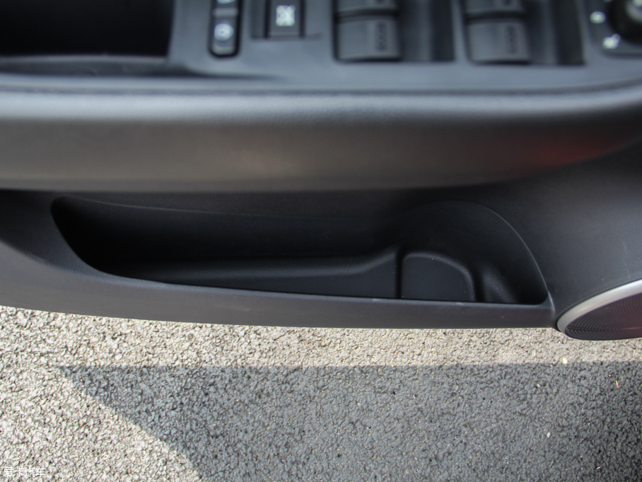 2016vB50 1.6L քӺA