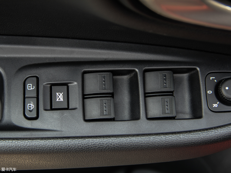 2016vB50 1.6L քӺA