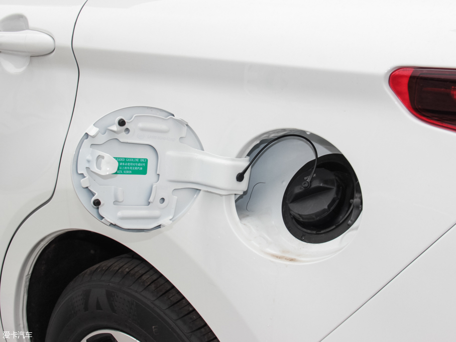 2016��vB50 1.4T �Ԅ��\�Ӻ��A��