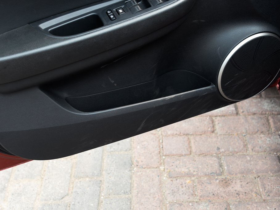 2016vB50 1.6L քӺA