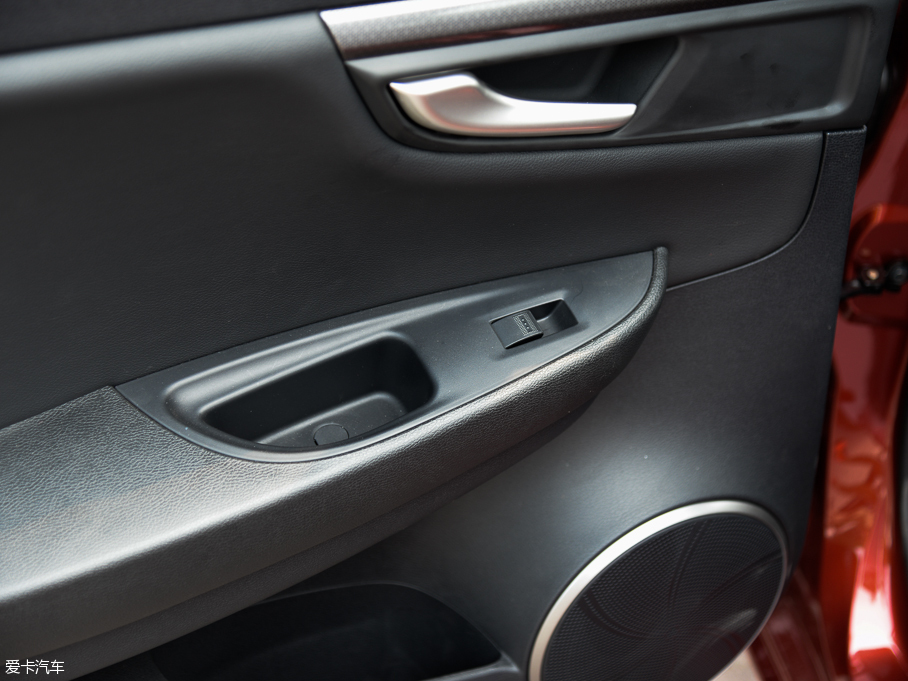 2016vB50 1.6L քӺA