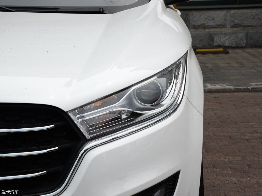 2016��vB50 1.6L �Ԅ����m��