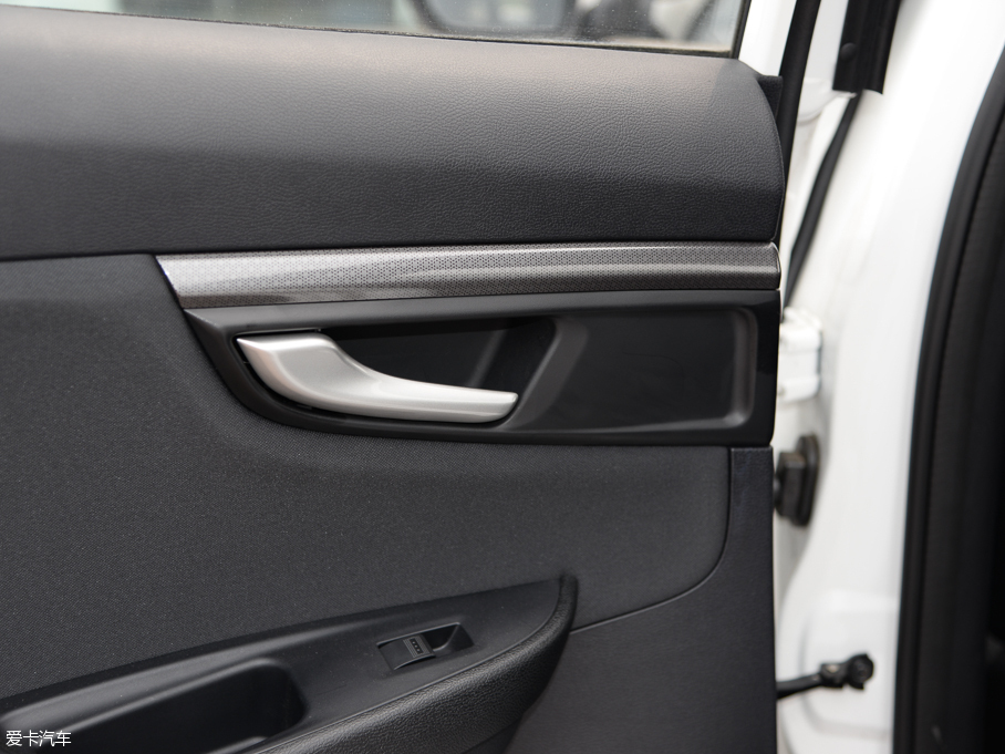 2016vB50 1.6L Ԅm