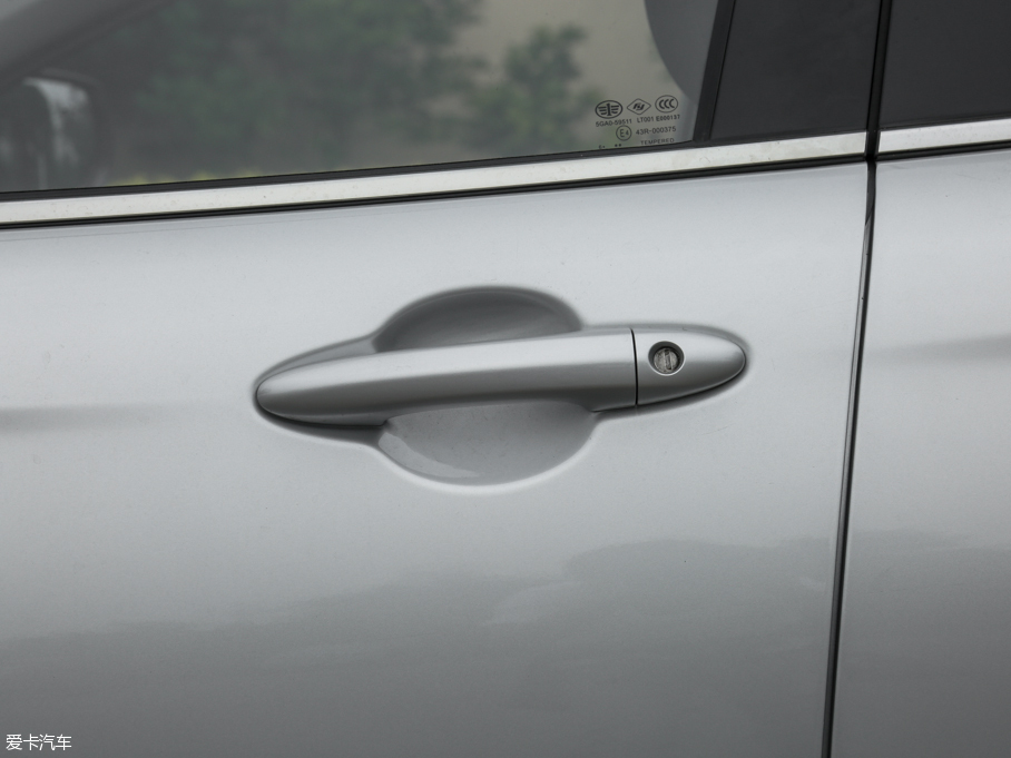 2016��vB50 1.6L �Ԅ����m��