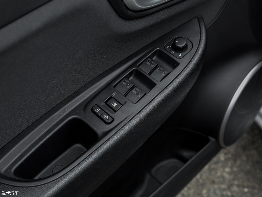 2016vB50 1.6L Ԅm