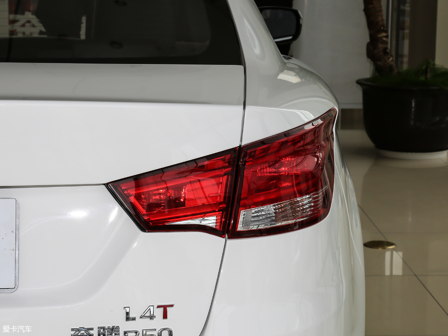 2016vB50 1.4T ԄӺA