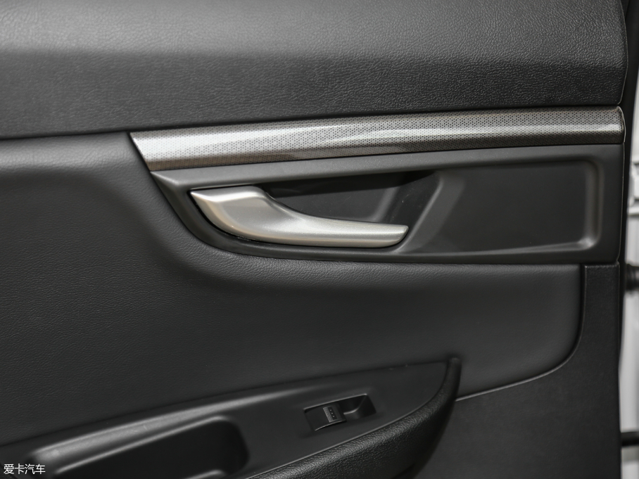 2016vB50 1.4T ԄӺA