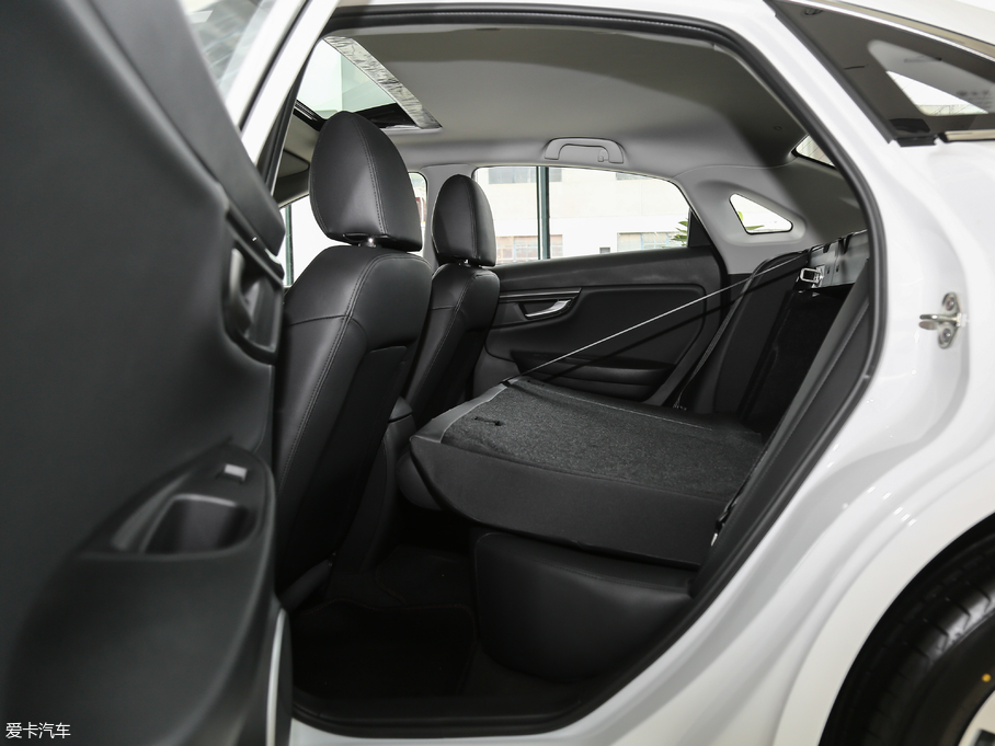 2016vB50 1.4T ԄӺA