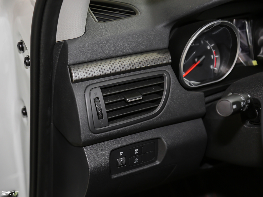 2016vB50 1.4T ԄӺA