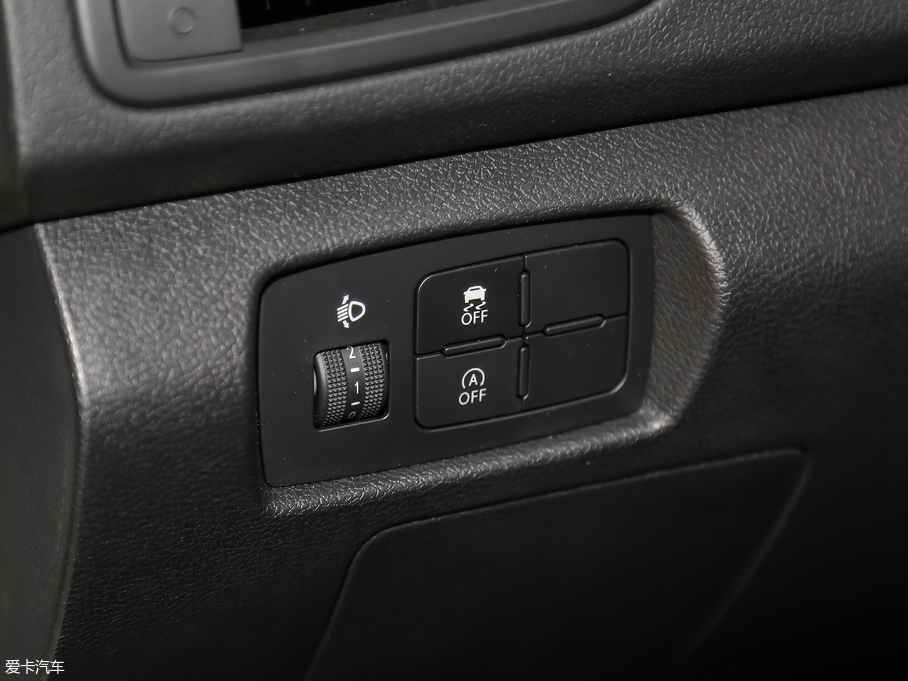 2016vB50 1.4T ԄӺA