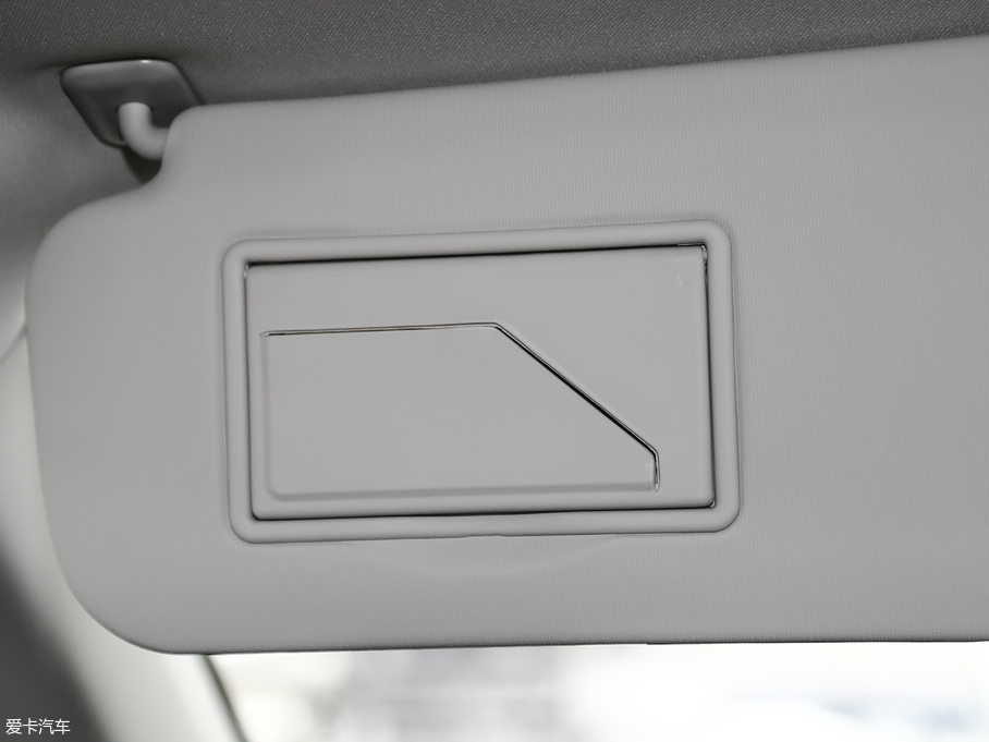 2016vB50 1.4T ԄӺA