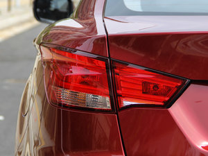 2016款1.6L 手动豪华型 细节外观