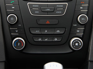 2016款1.6L 手动豪华型 空调调节