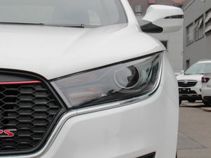 2016款1.4T 自动运动豪华型 大灯