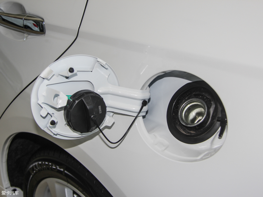 2015vB70 1.8T ԄӾӢ