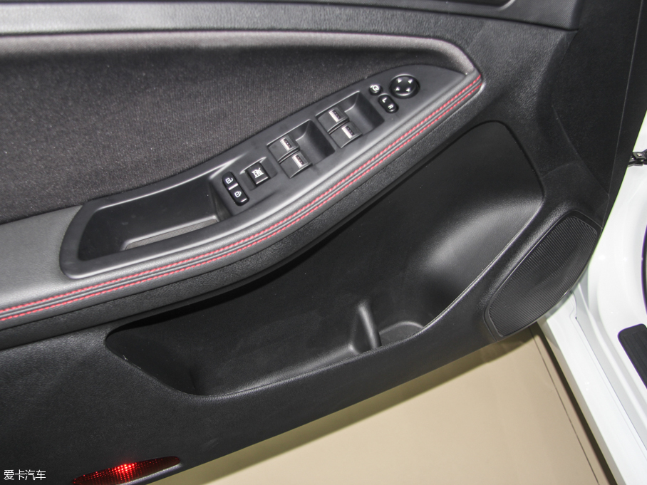 2015vB70 1.8T ԄӾӢ