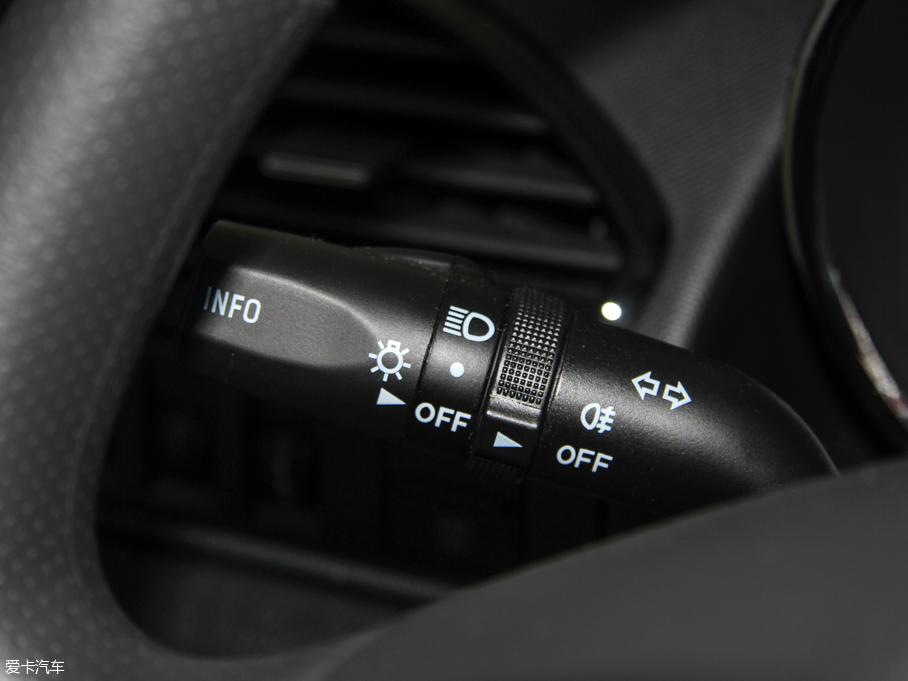 2015vB70 1.8T ԄӾӢ