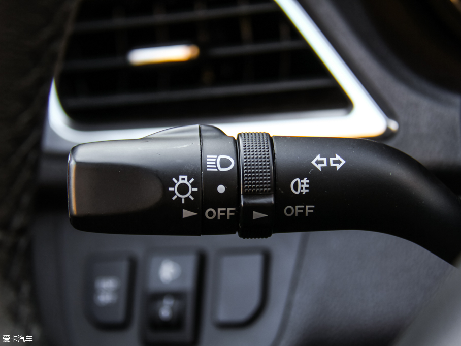 2016vB30 1.6L ԄF