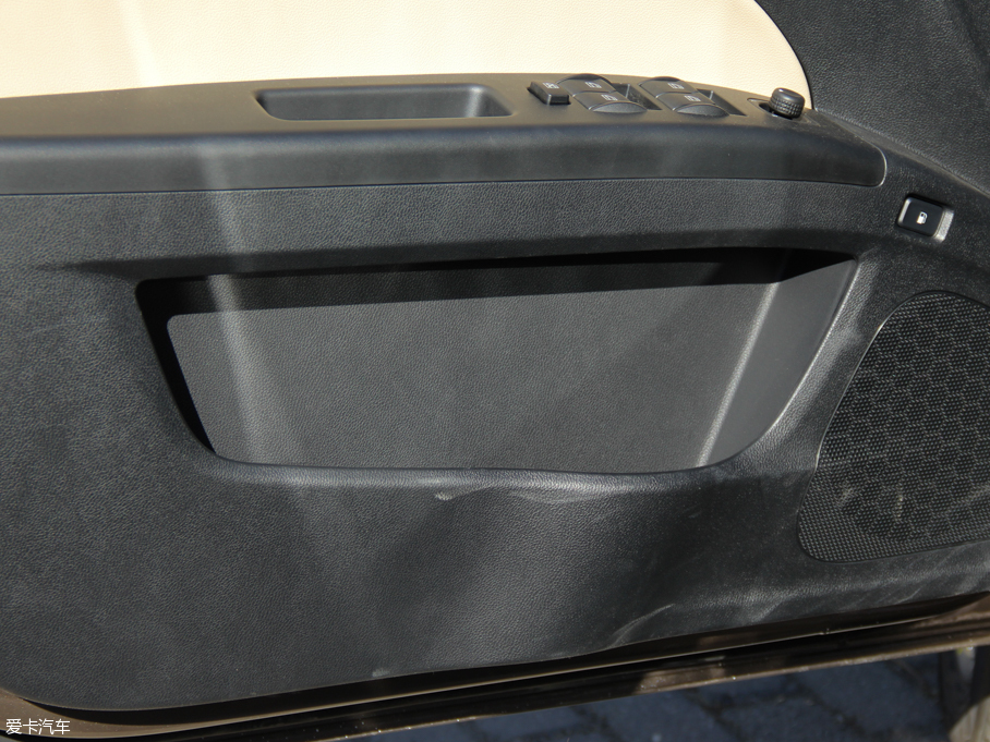 2016vB30 1.6L Ԅ(dng)