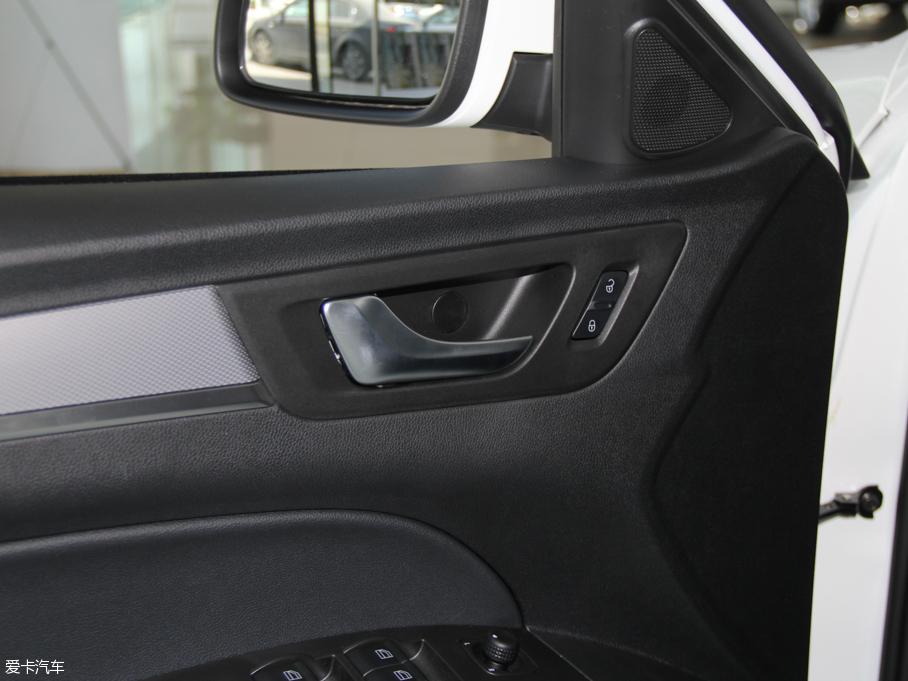 2016vB30 1.6 Ԅʮo