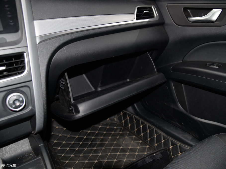 2016vB30 1.6L քӺA