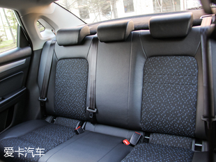 奔騰2016款奔騰B30