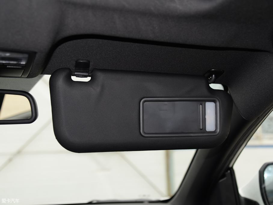 2016vB70 1.8T Ԅ\F