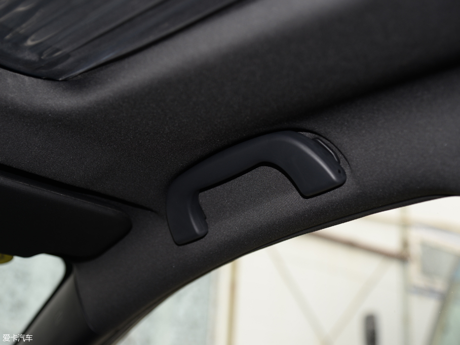 2016vB70 1.8T Ԅ\F