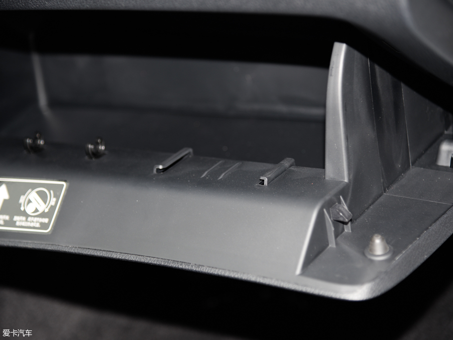 2016vB70 1.8T Ԅ\F