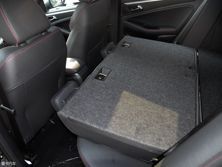 2016vB70 1.8T Ԅ\F