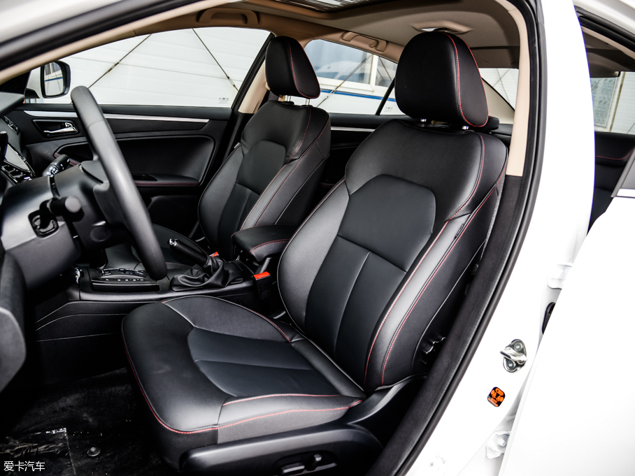 奔騰2016款奔騰B70