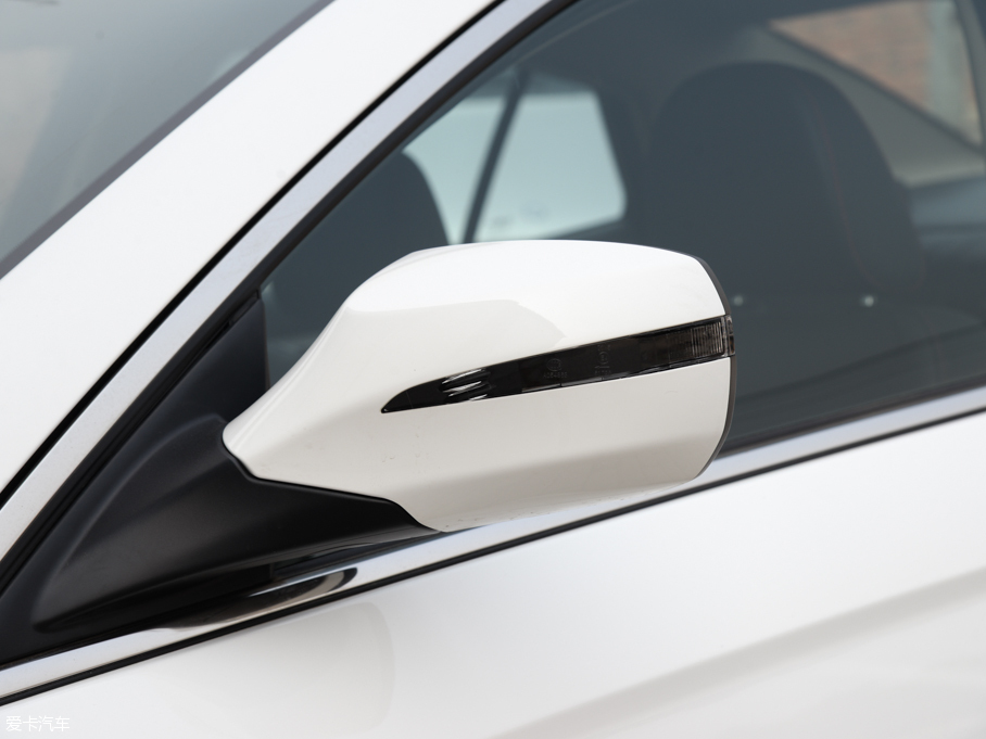 2016vB70 2.0L ԄӺA