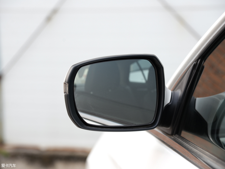 2016vB70 2.0L ԄӺA