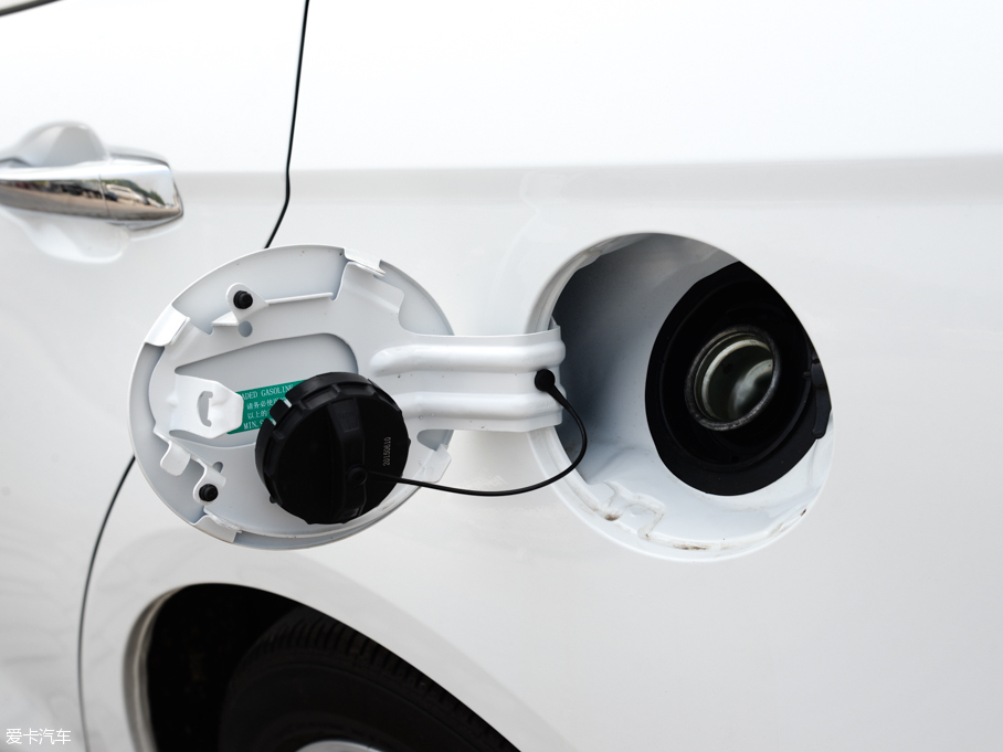 2016vB70 2.0L ԄӺA