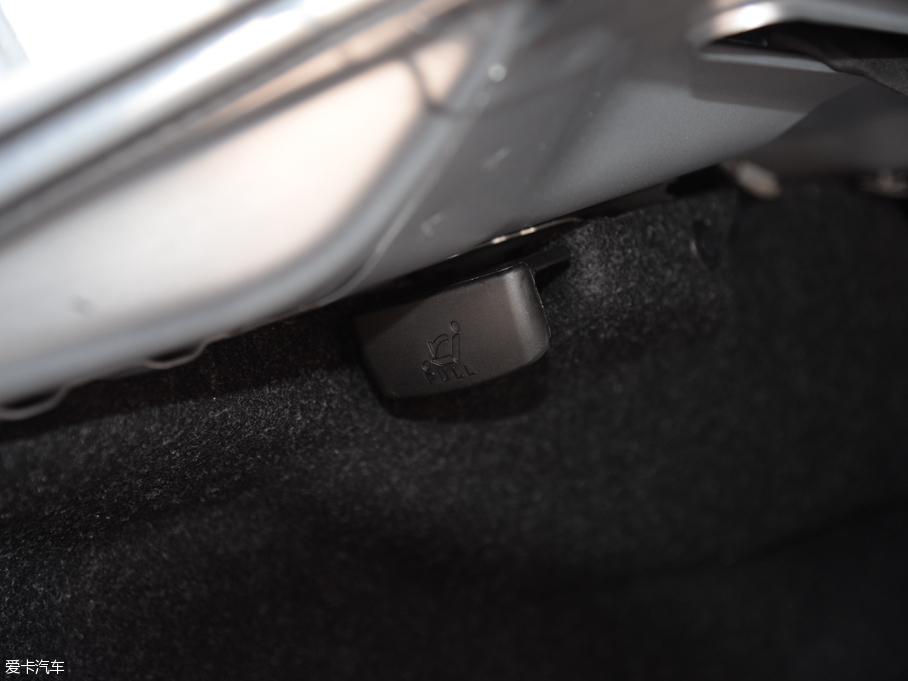 2016vB70 2.0L Ԅ(dng)A