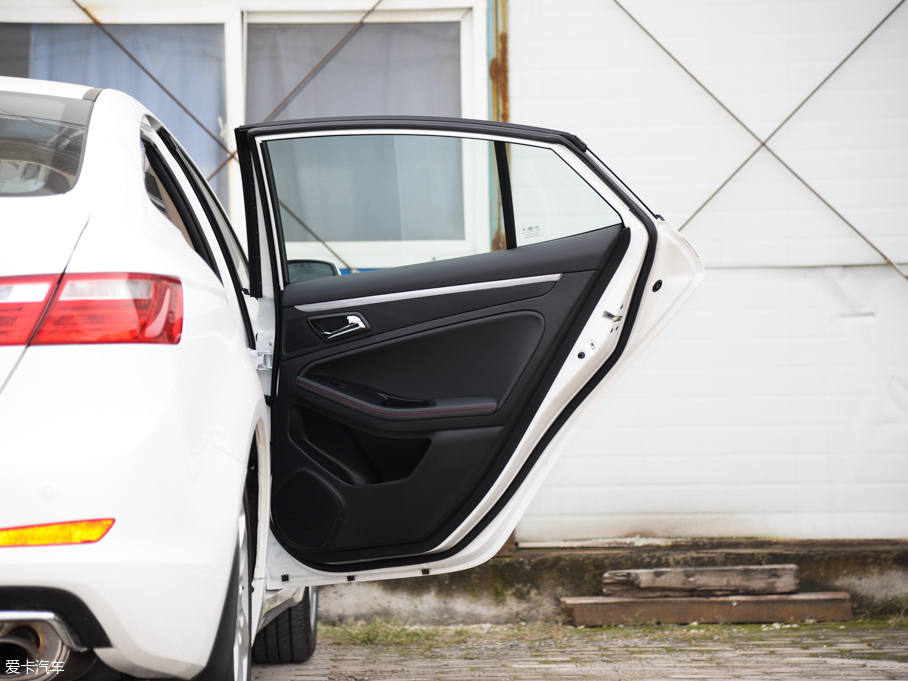 2016vB70 2.0L ԄӺA