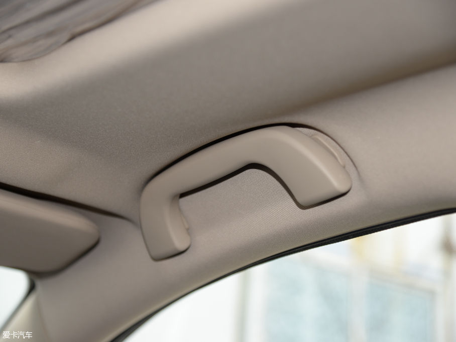 2016vB70 2.0L Ԅ(dng)A