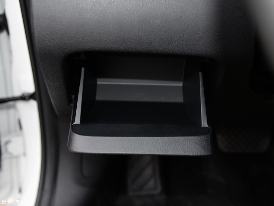 2016vB70 2.0L ԄӺA