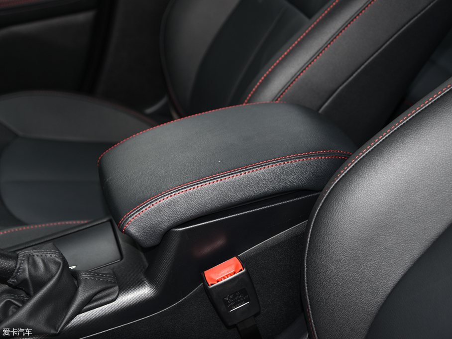 2016vB70 2.0L ԄӺA