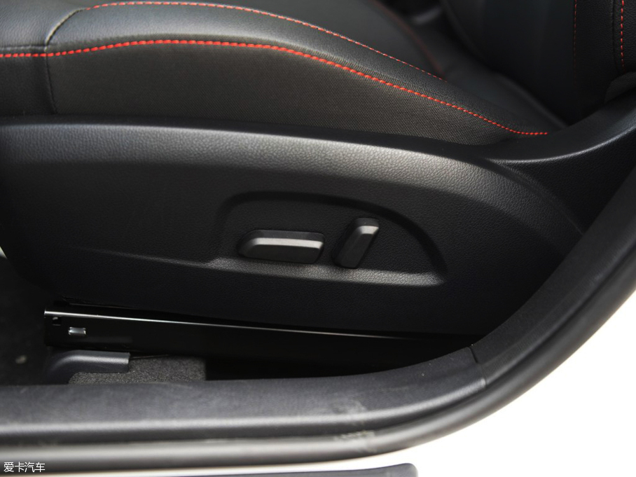 2016vB70 2.0L ԄӺA