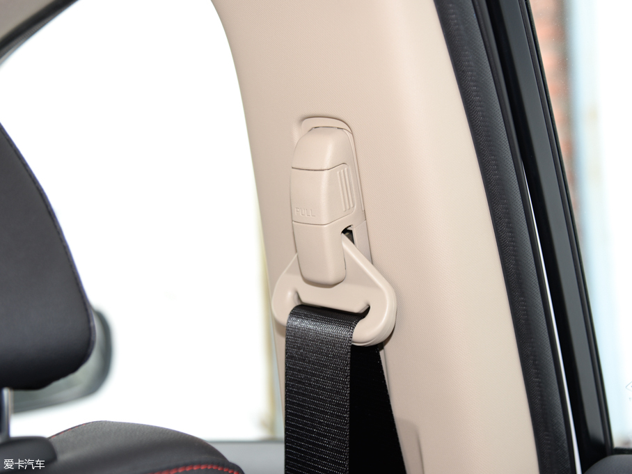 2016vB70 2.0L ԄӺA