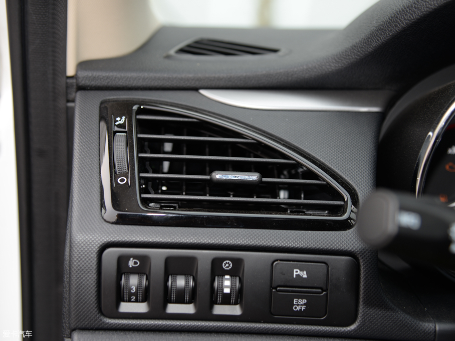 2016vB70 2.0L ԄӺA