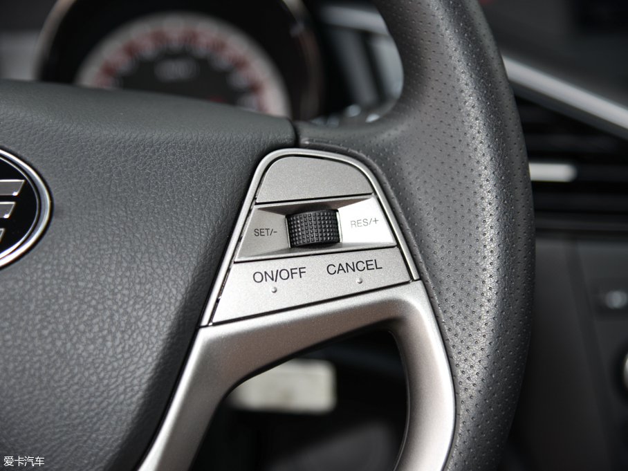 2016vB70 2.0L ԄӺA