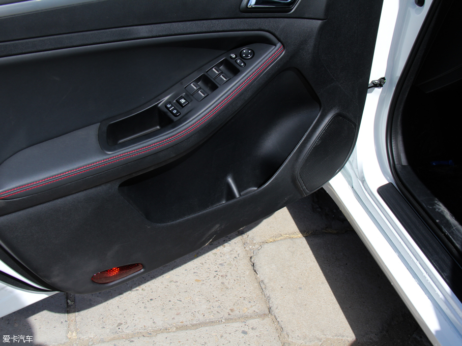 2016vB70 2.0L Ԅʮo