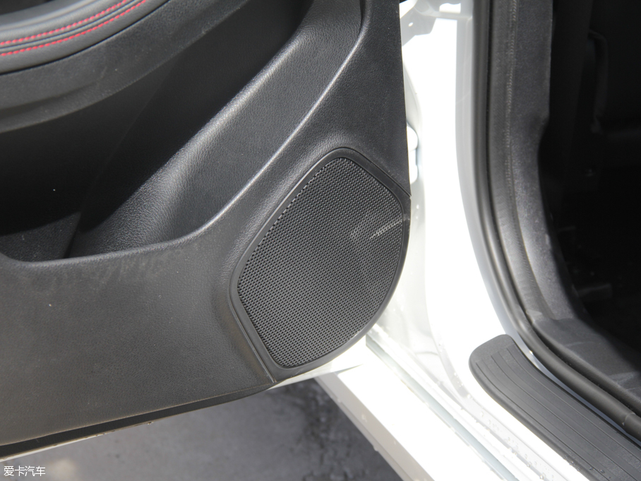 2016vB70 2.0L Ԅʮo(j)