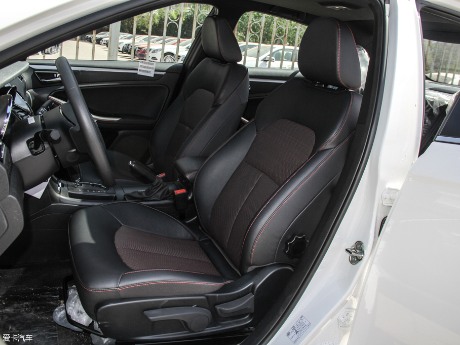 2016vB70 2.0L Ԅ(dng)ʮo(j)