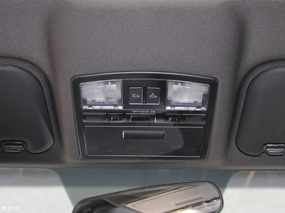 2016vB70 2.0L Ԅ(dng)ʮo(j)