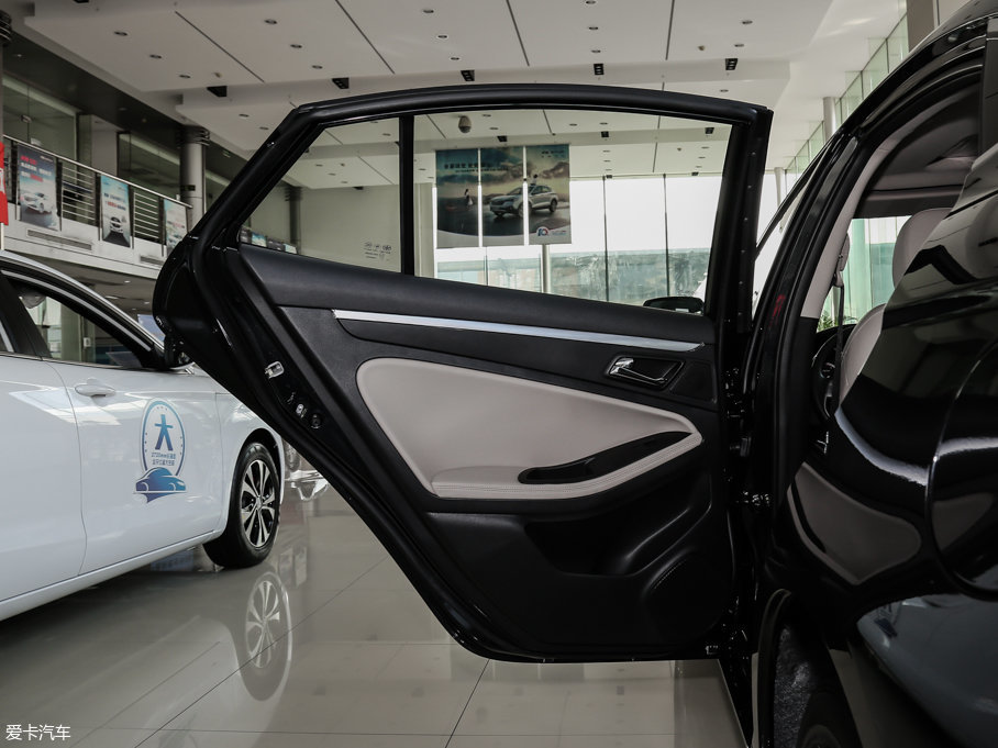 2016vB70 2.0L ԄӺA